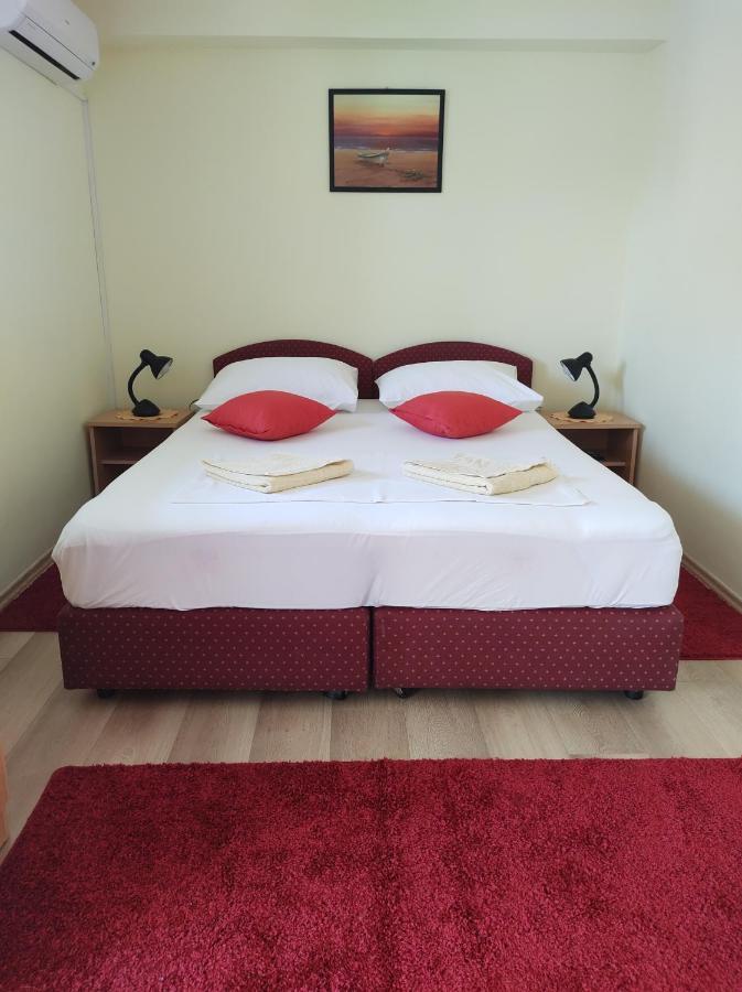Guesthouse Anna Ragusa Esterno foto