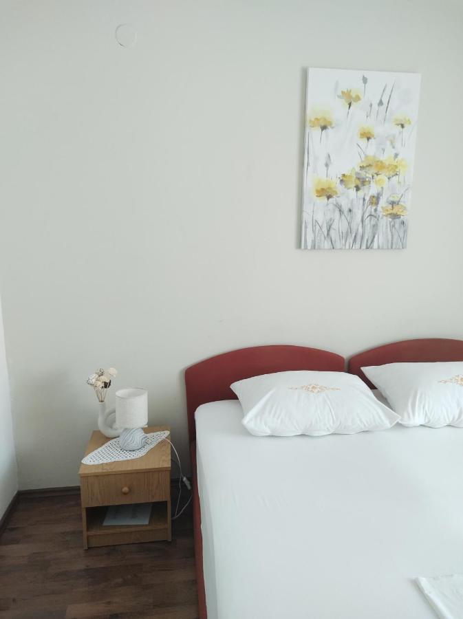 Guesthouse Anna Ragusa Esterno foto