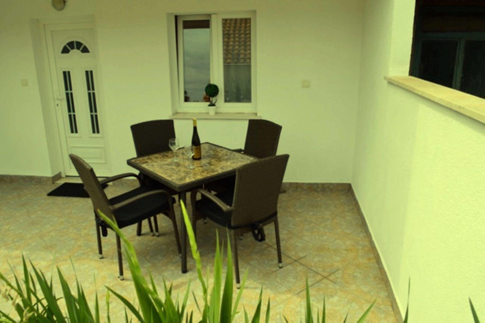 Guesthouse Anna Ragusa Esterno foto